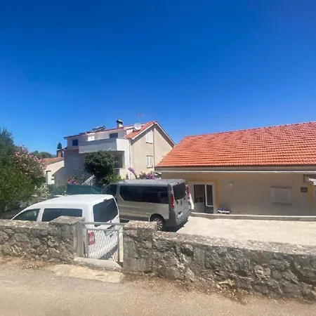 Dari - 120 M From Sea Apartamento *