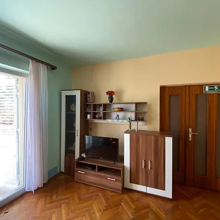 Apartamento Dari - 120 M From Sea Jelsa (Hvar)