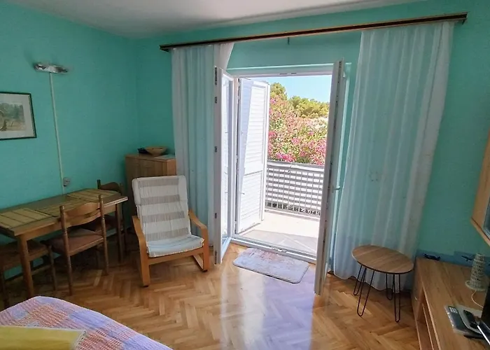Apartment Dari