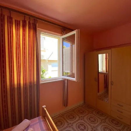 Apartament Dari